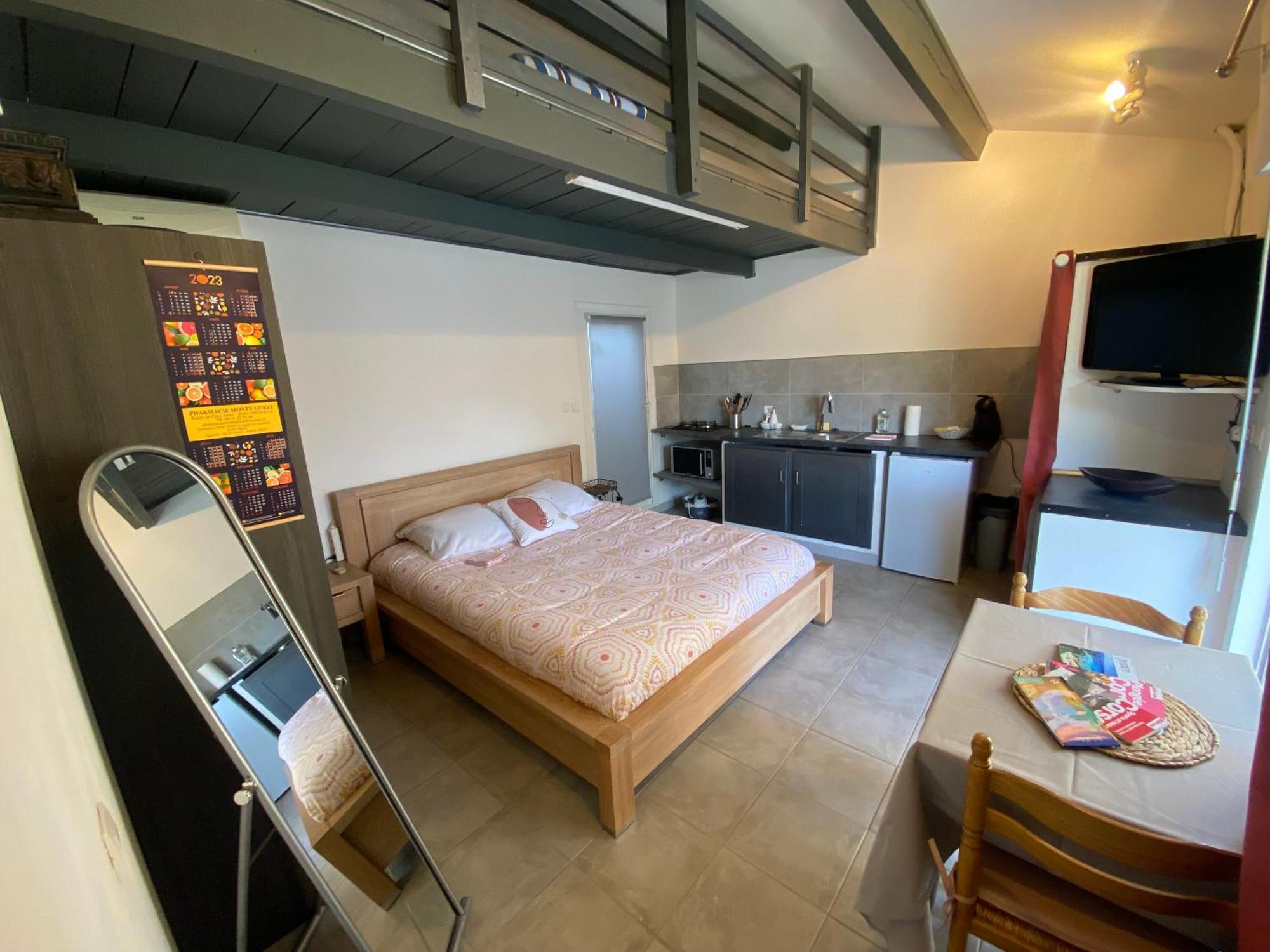 Proche Ajaccio Maisonnette Independante 4 Personnes Au Calme Alata Exterior photo